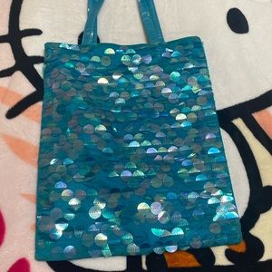 2004 tote bag